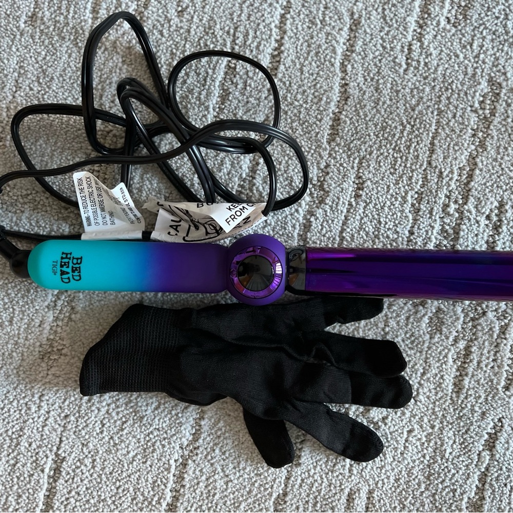 New Curling wand and glove- tried it once